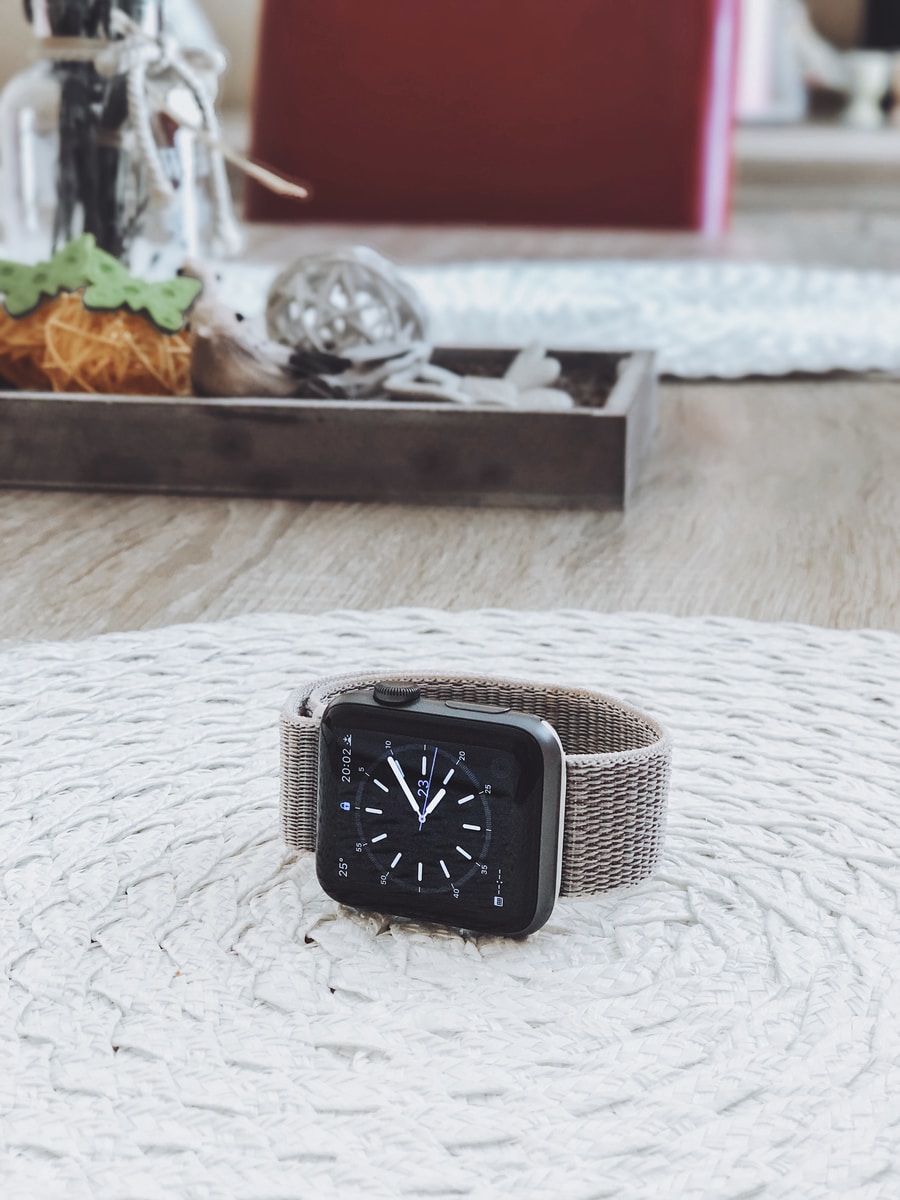 black and gray smartwatch